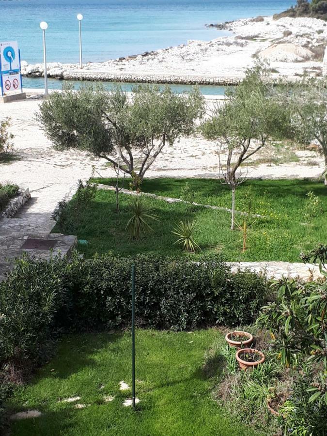 שיבניק Villa Iris מראה חיצוני תמונה
