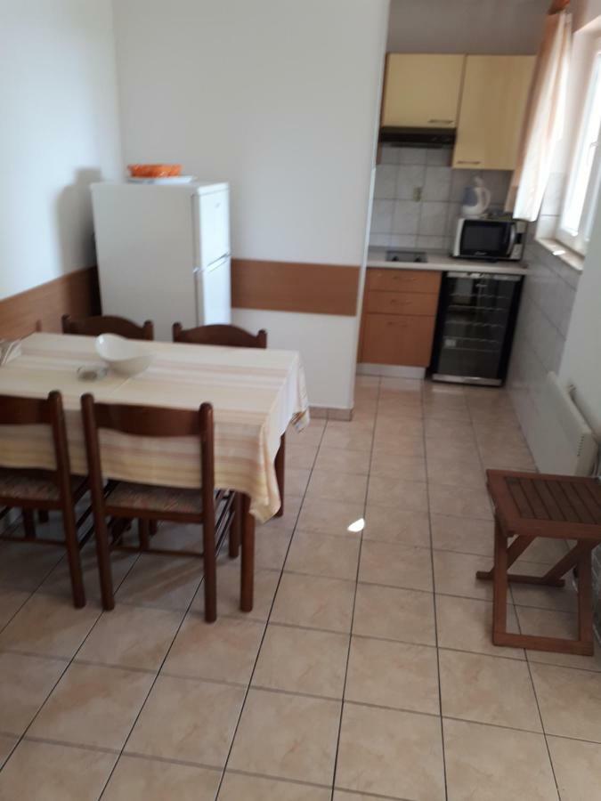 שיבניק Villa Iris מראה חיצוני תמונה
